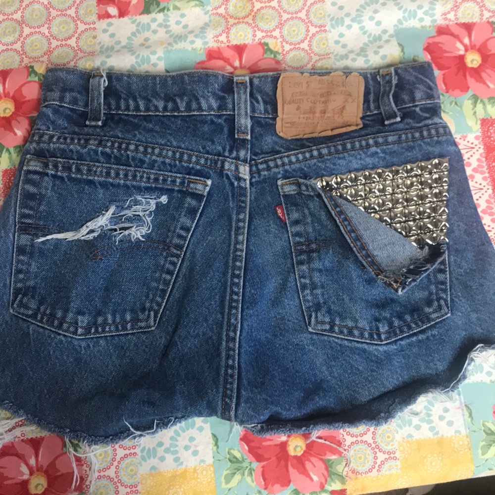 Levi’s high waisted shorts
